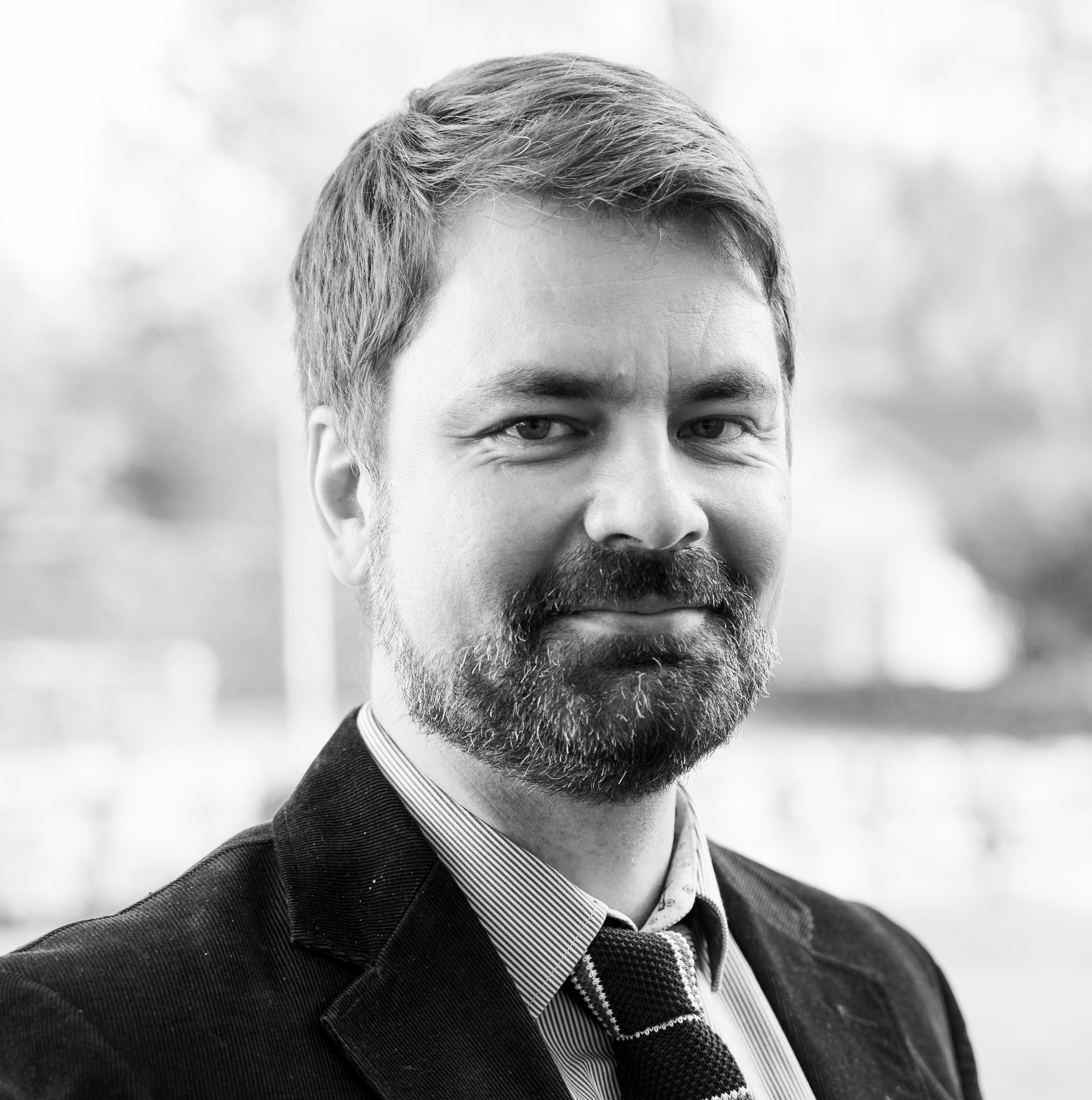 Det kan medføre iltmangel i hjernevævet, hvis man har ændret blodgennemstrømning i hjernen, som patienter med søvnforstyrrelsen RBD har. På sigt kan det give symptomer på Parkinsons sygdom forklarer en af forskerne bag, Simon Fristed Eskildsen. Det kan medføre iltmangel i hjernevævet, hvis man har ændret blodgennemstrømning i hjernen, som patienter med søvnforstyrrelsen RBD har. På sigt kan det give symptomer på Parkinsons sygdom forklarer en af forskerne bag, Simon Fristed Eskildsen.
